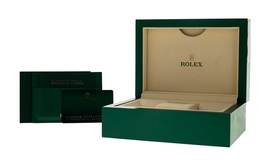 Rolex Oyster Perpetual 126000 Image 4